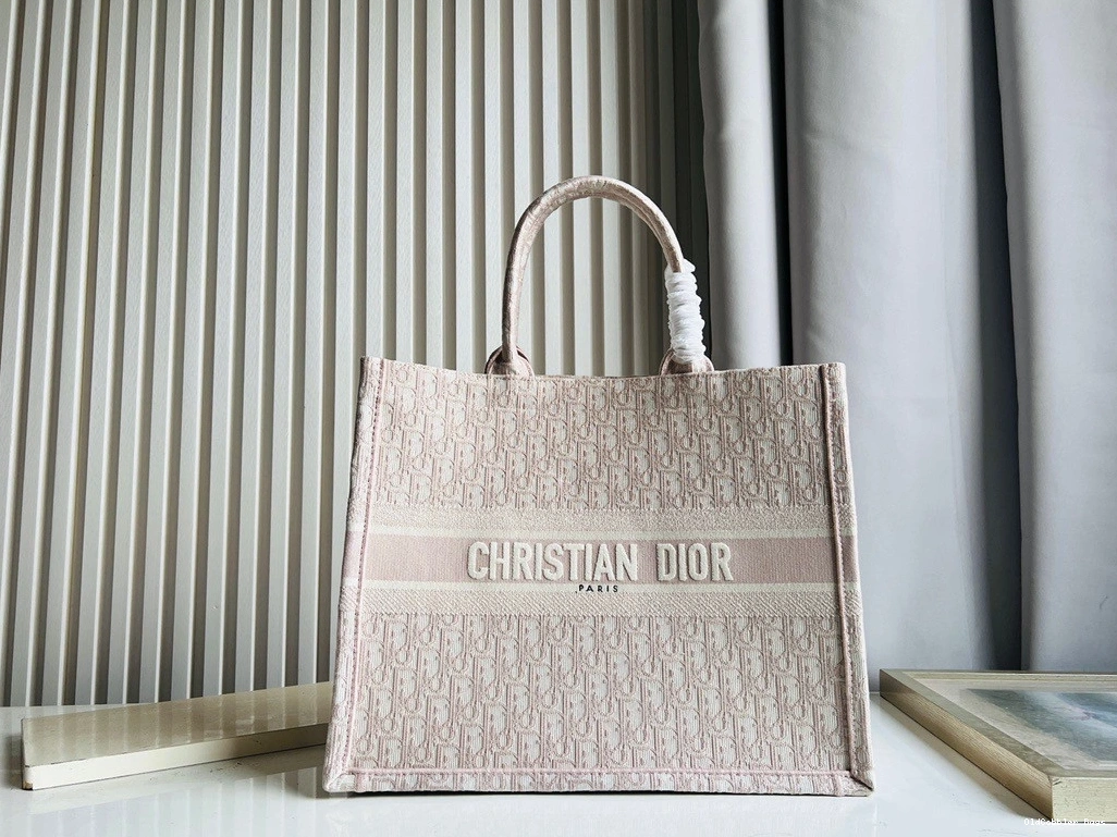 Tote-42*35*18.5cm Book Large Diro 0727